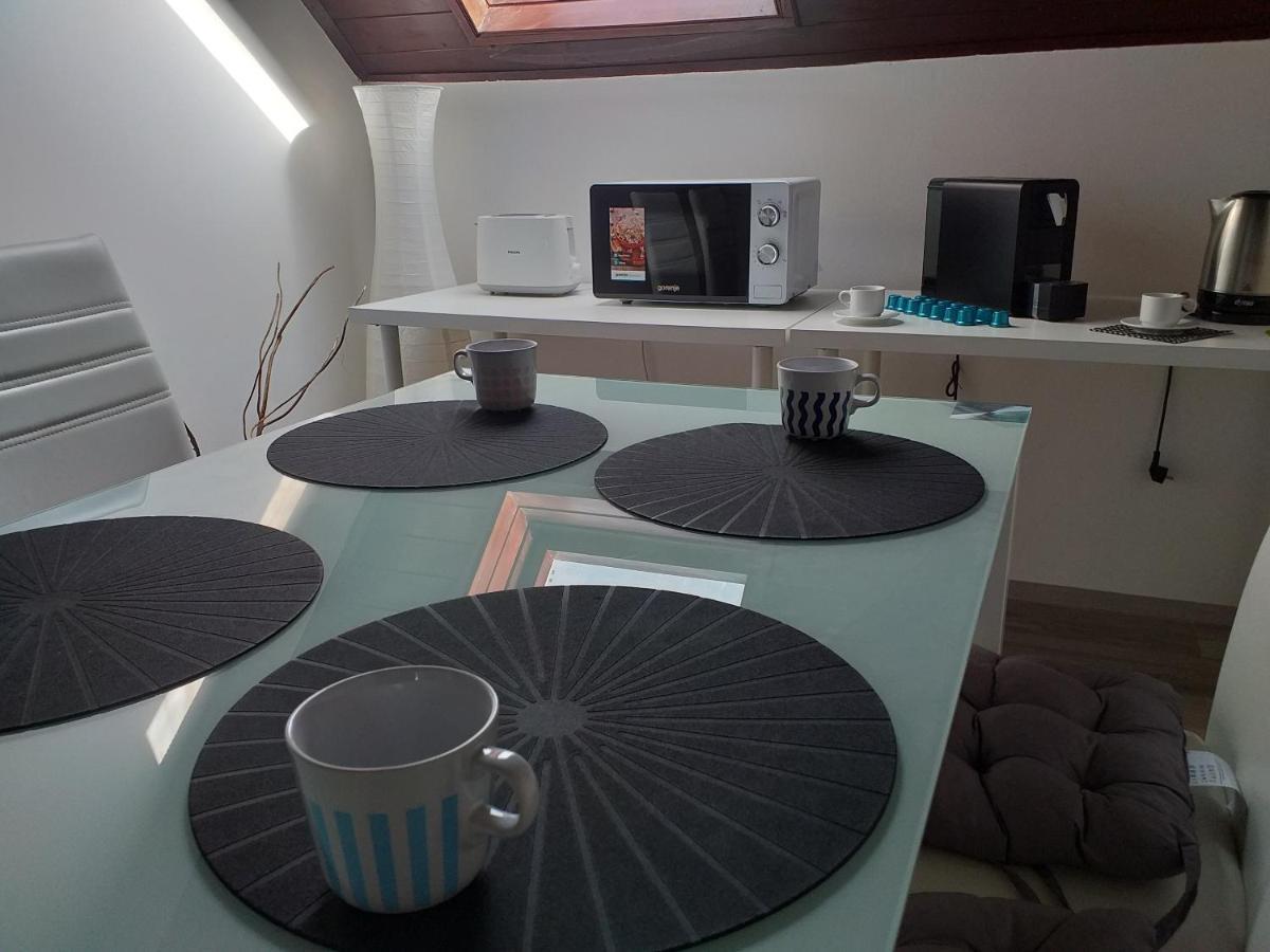 Art Inn Apartmanhaz Balaton-Gyenesdiás Zewnętrze zdjęcie