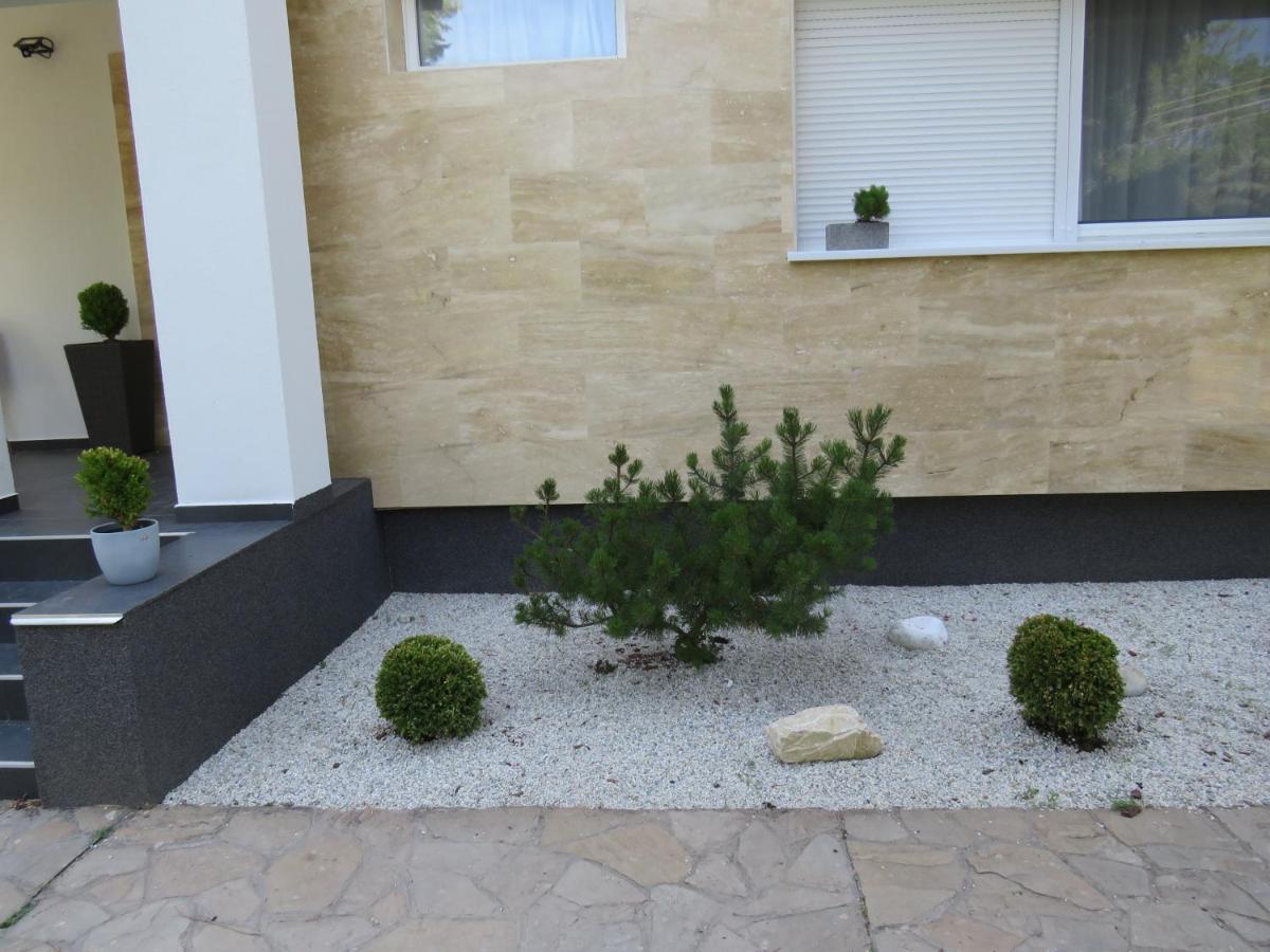 Art Inn Apartmanhaz Balaton-Gyenesdiás Zewnętrze zdjęcie