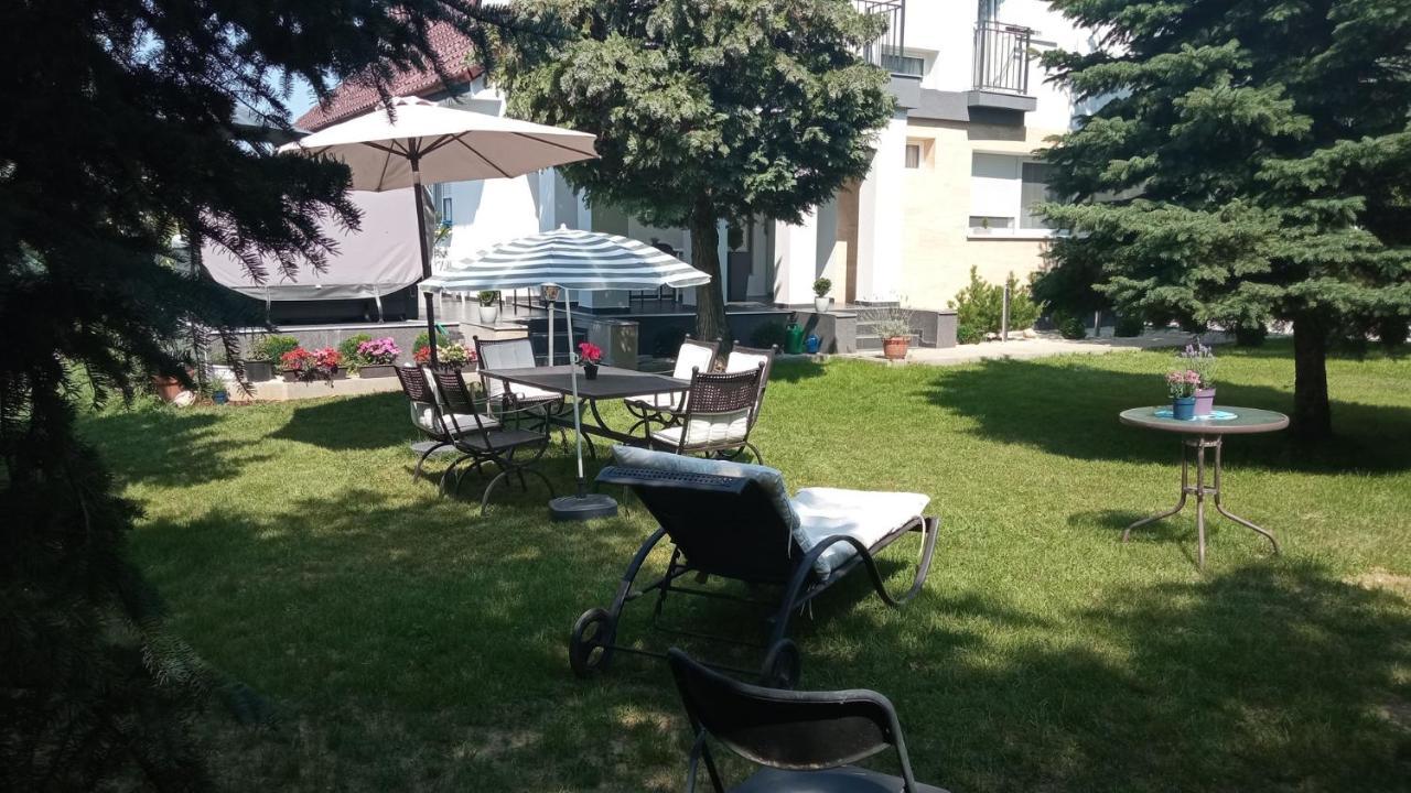 Art Inn Apartmanhaz Balaton-Gyenesdiás Zewnętrze zdjęcie