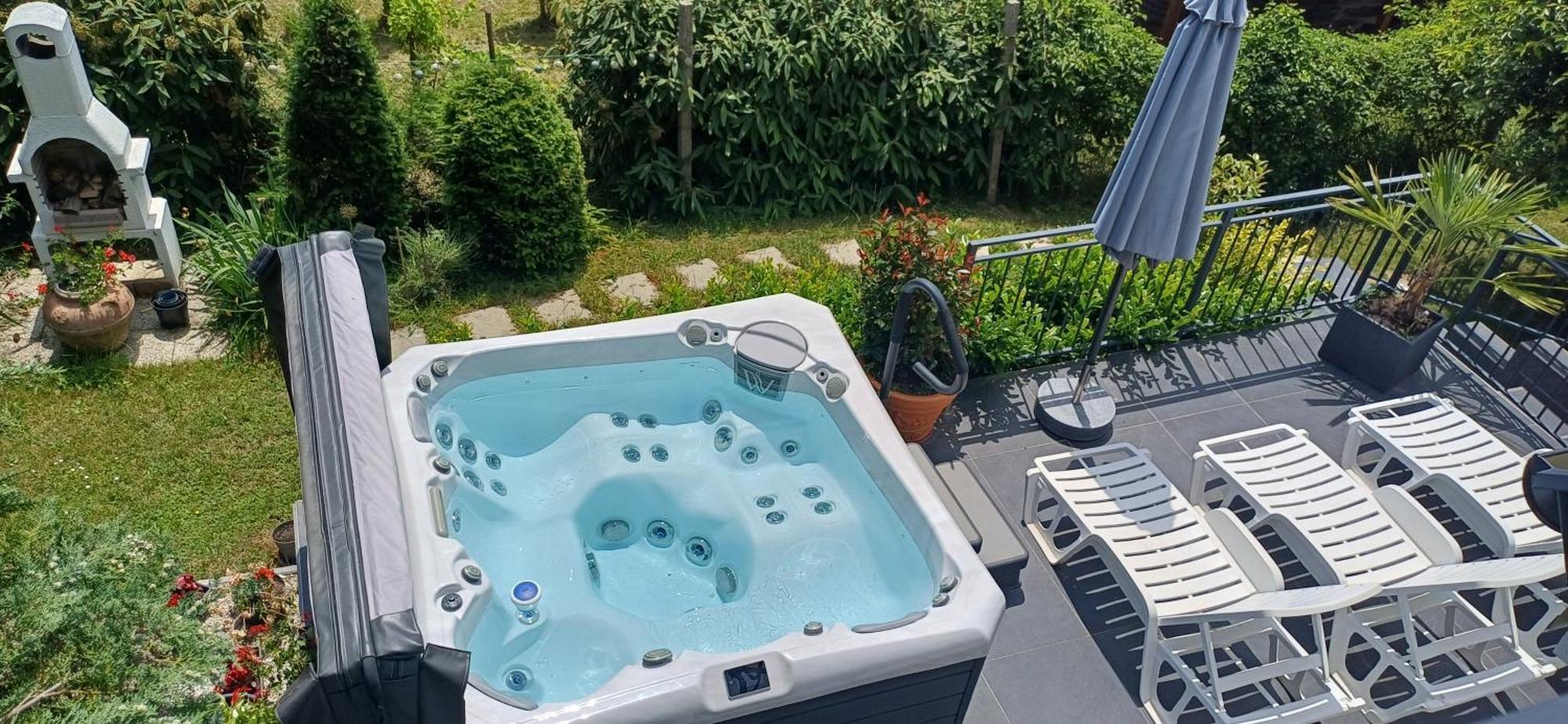 Art Inn Apartmanhaz Balaton-Gyenesdiás Zewnętrze zdjęcie